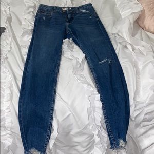 mid rise skinny jeans